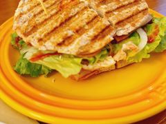 -Catch Bagel(芳草地店)