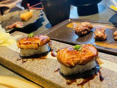 -铭牛烧肉·和牛海鲜自助(高新月牙湖店)