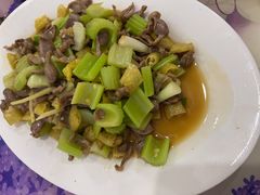 酸辣鸡杂-花乐餐厅(涠洲岛店)