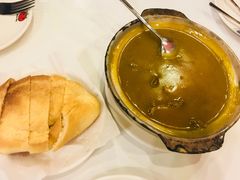 葡式咖喱崩沙牛腩-番茄屋葡式美食(总店)