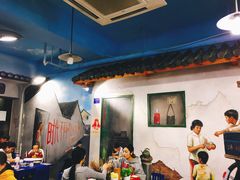 大堂-马路边边·成都串串(翠柏路店)