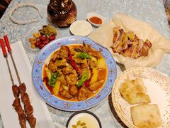 -巴扎美食·新疆菜·西域歌舞表演餐厅(新疆大厦店)