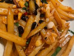 -吃饭皇帝大(长宁龙之梦店)