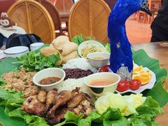 -沐毫傣泐云南菜孔雀宴•手抓饭傣味烧烤(曼听店)