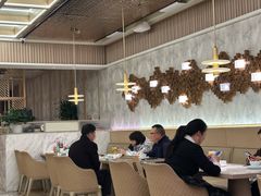 -荷花亭·湖北融合菜(中商广场店)