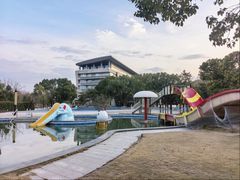 -上海佘山世茂艾美酒店