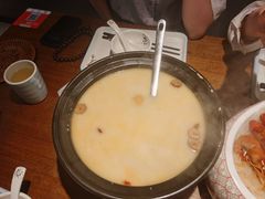 -乔街深夜食堂·小龙虾·高压锅生蚝(杭州总店)