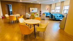 -海豚湾高端月子会所(黄浦店)