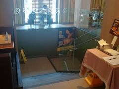 -麦当劳(总统大酒店店)