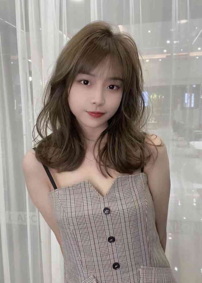 那茉造型(国贸店)-"其实连我自己都不知道适合什么风格类型的,.