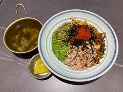 招牌金枪鱼牛油果拌饭-米仓食堂(凯德广场店)