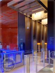 -变画·发型STUDIO