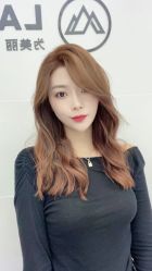 -朗峰专业美发沙龙