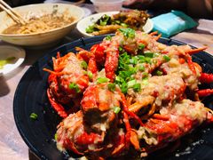 -巴厘龙虾·榜首油焖大虾(音乐学院·沿江酒馆店)