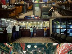 -席娜卡琳火车铁道夜市