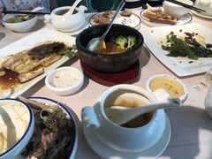 -匠心牛公馆·潮汕牛肉海鲜火锅(索菲特店)