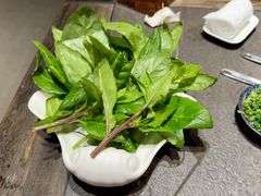 -大匠工房古船木艺术餐厅·猪肚鸡专门店(长白仙岛店)