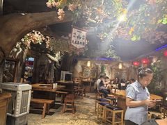 -城墙拐拐火锅(三峡广场黑金冠店)