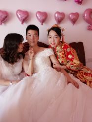 -雪莉美妆婚纱馆