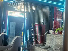 -屋有岛沉浸游戏旗舰店(中山公园店)