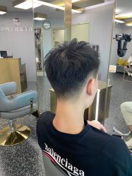 -即型男士理发工作室