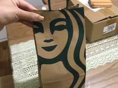 -星巴克(成都市中海右岸环宇坊店)