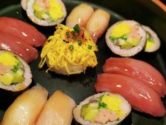 -岷山饭店-芝芝自助餐厅