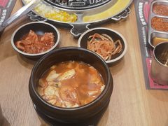 -青瓦炭韩潮烤肉(花园道店)