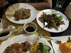 -红墙餐吧(大学城南亭店)