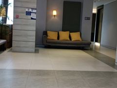 -如家精选酒店(上海张江广兰路地铁站店)