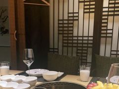 -余欢领鲜火锅(新街口店)