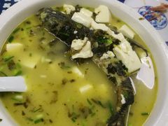 昂刺鱼雪菜豆腐汤-长廊好灶头 本地人农家菜(枫泾古镇店)