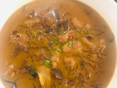 小鸡炖蘑菇-苏师傅菜馆(上沙店)