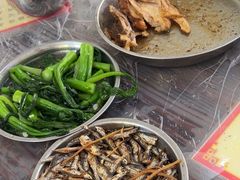 -满記土窑烧鷄波浪山莊