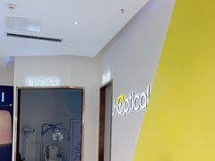 -J-Optical佳视明眼镜·蔡司视觉(青岛金茂览秀城店)