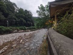 -华冠悠岚·庭院餐厅(青城后山店)