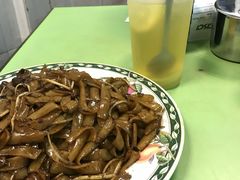 干炒牛河-胜利茶餐室