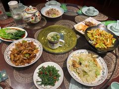-巴依兄弟西域美食(机场店)