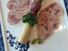 -小天鹅火锅·一线江景洪鼎旗舰店(洪崖洞店)