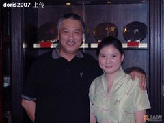 香港影星吴孟达在大可堂普洱会所-大可堂普洱茶馆(襄阳南路馆)