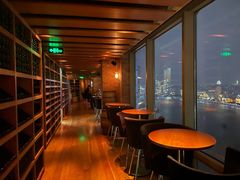 靠窗位-非常时髦餐厅VUE Restaurant(外滩茂悦大酒店)