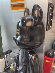 -Tloml salon