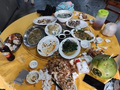 -霞涌市场海鲜摆卖区
