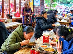 大堂-西环肥仔螺蛳粉(总店)