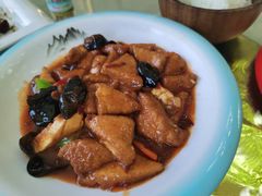 -天天向上素食餐厅(五台山店)