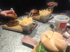-麦当劳(新王府井店)