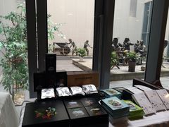 -百年朱苦拉咖啡(博物馆店)