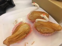榴莲天鹅酥-稻香酒家·33年老字号·港式粤菜(富邦中心店)