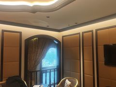 -王府井酒店(金桥港湾店)