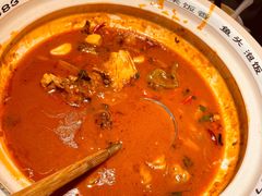 -魏铭鱼头捞饭(晋阳路店)